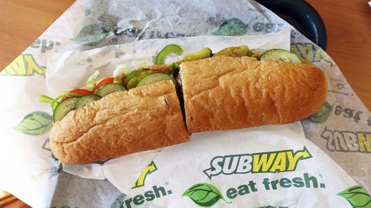 Tòa án tối cao Ireland nói rằng bánh mì của Subway phải không