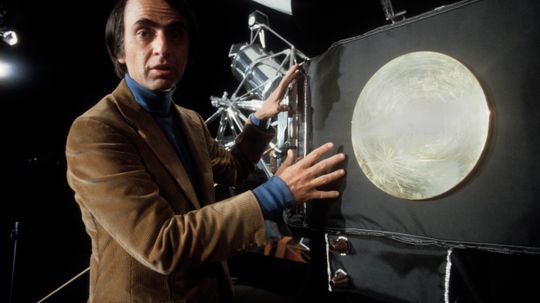 Carl Sagan đã làm việc như thế nào