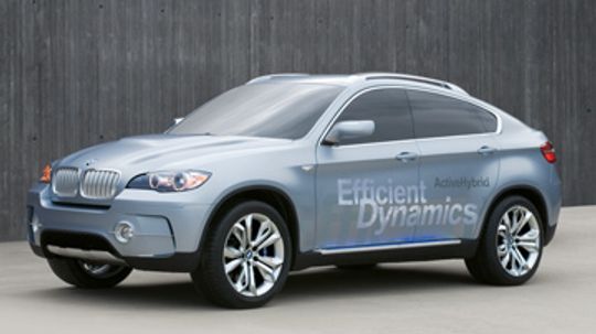 BMW X6 ActiveHybrid hoạt động như thế nào