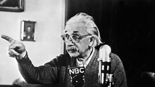 10 điều bạn chưa biết về Einstein