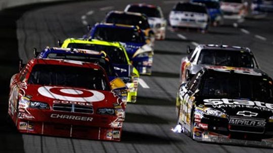 Lịch trình NASCAR hoạt động như thế nào