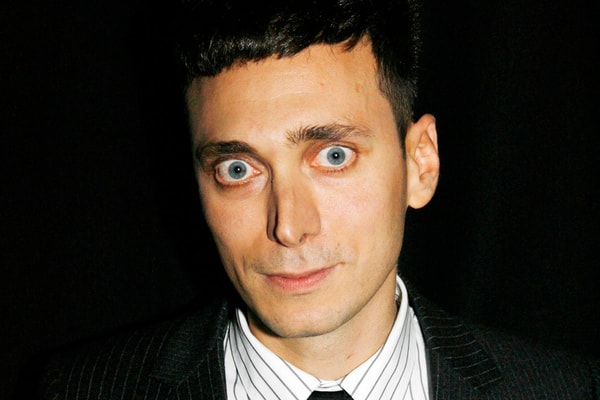 Hedi Slimane left Celine và LVMH đã bán Off- WhiteTM trong bản tin thời trang hàng đầu tuần