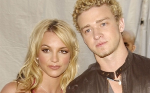 Lật mặt “tra nam” Justin Timberlake: An ủi Britney Spears sau khi phá thai bằng cách ngồi đàn hát; hậu chia tay lên cả album “tế” người yêu cũ