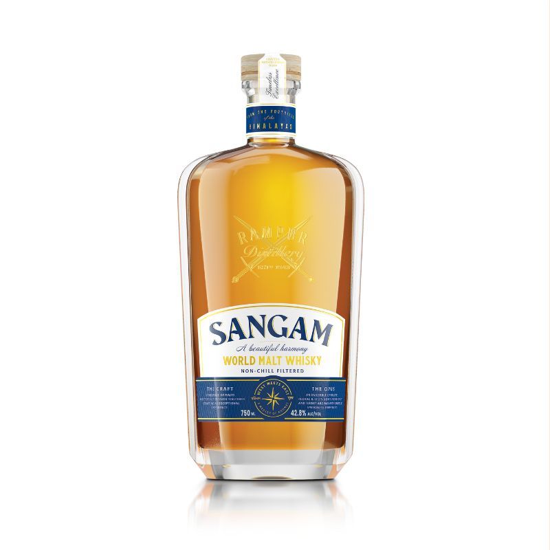 Rượu Sangam whisky mới của Rampur là một ly rượu trái cây đã thắng thế giới mạch nha