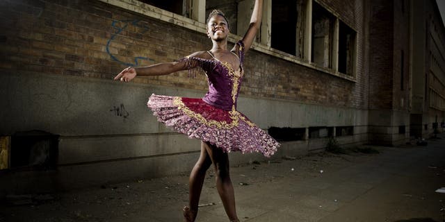 Michaela DePrince, ngôi sao ba lê, chết lúc 29 tuổi