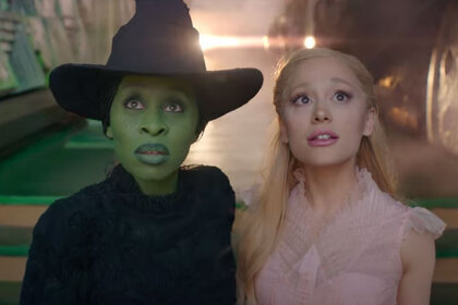 Vào trong tình bạn xấu giữa Elphaba của Cynthia Erivo và của Ariana Grande