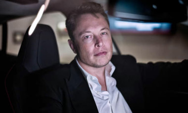 Tỷ phú Elon Musk thường mất ngủ và nôn mửa vì căng thẳng