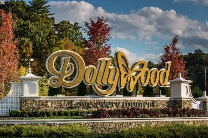 Dollywood buộc phải đóng cửa vào thứ Tư sau một giờ mở cửa