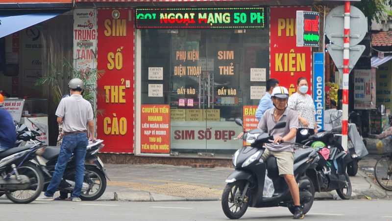 Yêu cầu các nhà mạng thực hiện nghiêm cam kết ngừng bán SIM qua đại lý