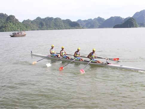 National Youth Rowing and Canoeing Championship opens in Hà Nam