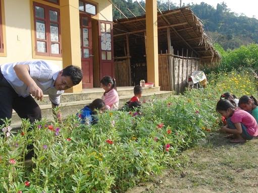 Dedicated teacher nurtures the future amid the mountains