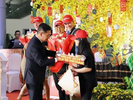 Visitors to HCM City in New Year holiday reach around 1.65 million