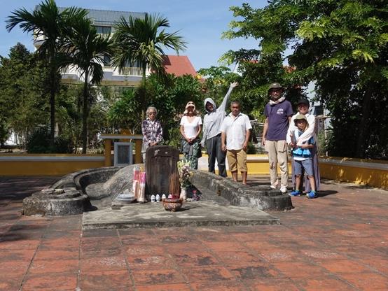 Japanese visit ancestors during Vu Lan Festival in Hội An