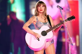 Taylor Swift sẽ kiếm được hơn 100 triệu USD từ Spotify trong năm nay