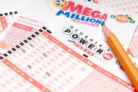 Mega Millions Jackpot Nearing $1 Billion Ahead of Next Drawing: 'Tantalizingly Close'