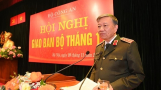 Minister To Lam asks entire Public Security Forces to ensure order and security during Tet