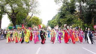 Beautiful Ao dai parade to get underway in Hanoi in late October