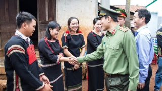 MPS breaks ground on project to build 1,200 houses for the poor in Dak Lak