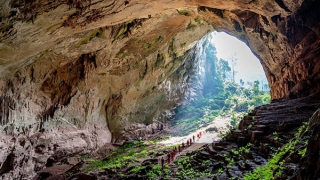 Promoting potentials of Vietnam's cave kingdom