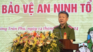 Deputy Minister Nguyen Ngoc Lam attends “All people protecting national security” Festival in Quang Ngai