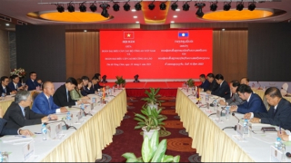 Leaders of Vietnamese and Lao Ministries of Public Security agree to bolster cooperation