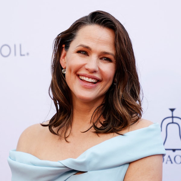 Jennifer Garner Cảm ơn các giáo viên tiểu học