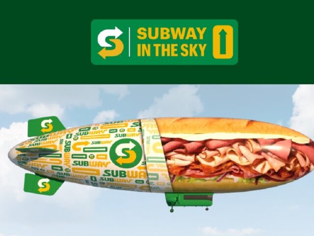 ‘Subway in the Sky’: Lơ lửng trên trời, ăn bánh mì Subway