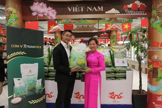 Vietnamese agricultural products enter billion-dollar markets