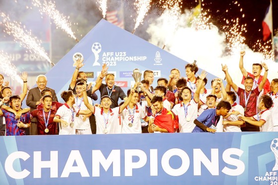 Vietnam win AFF U23 Championship after penalty shootout