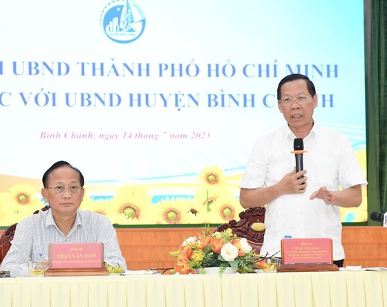 City Chairman directs Binh Chanh to seek social resources for public investment