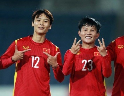 Vietnam women's team triumphs over Hong Kong (China) 2-1