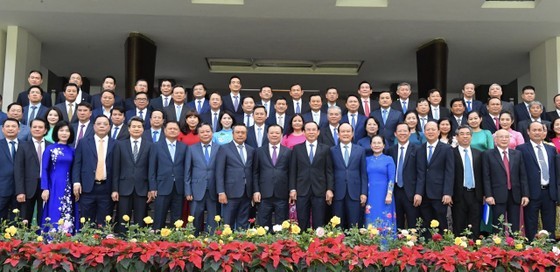 Hanoi, HCMC share experiences, strengthen cooperation in various fields