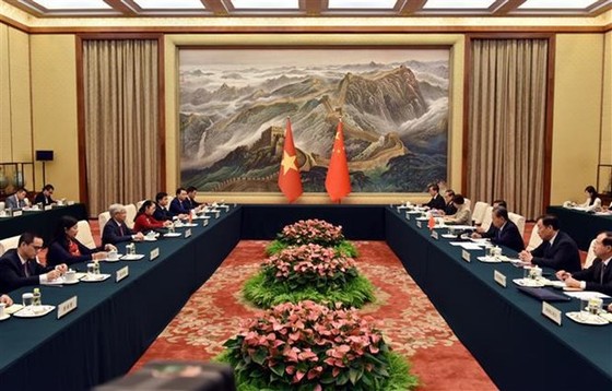 Vietnam Fatherland Front leader meets chairman of Chinese parliament