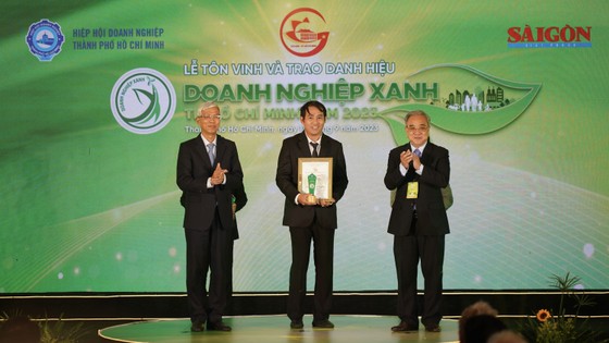 HCMC honors 90 green businesses in 2023