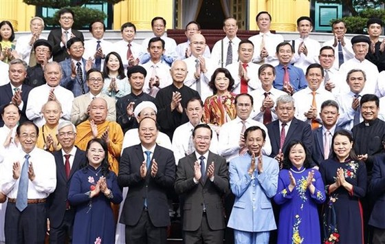 State President meets HCMC’s religious dignitaries, intellectuals