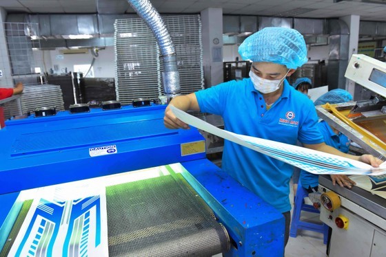 Over 300 Vietnamese businesses joined global supply chain of South Korea