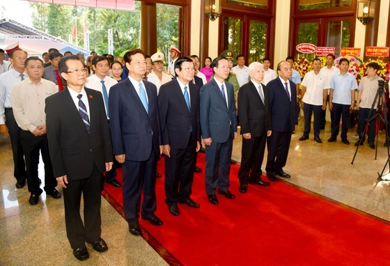 State leader commemorates late President Ton Duc Thang