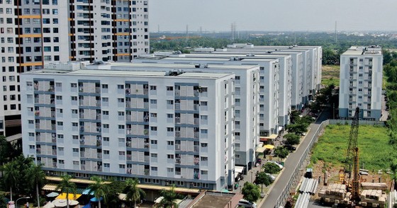 HCMC focusing on addressing issues in social housing projects