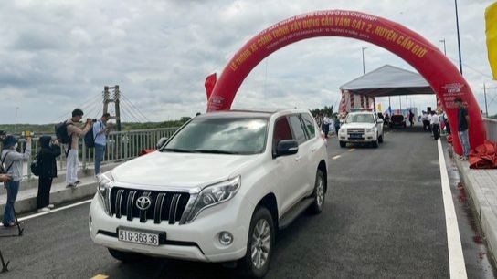 Can Gio District's Vam Sat 2 Bridge opens to public