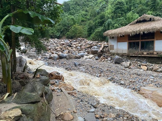 Ten dead, missing in Lao Cai Province after heavy rain-triggered flood