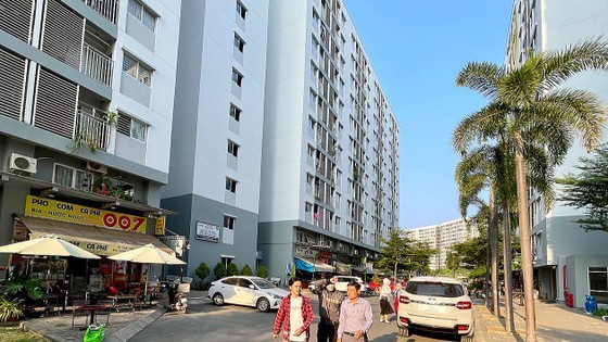 Ministry to adopt loose regulations to help more people buy social housing