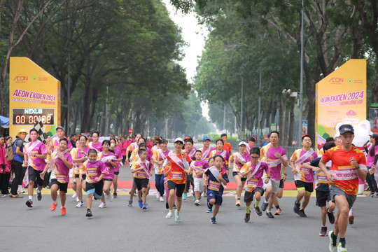 Gần 4.000 người tham gia Aeon Ekiden 2024