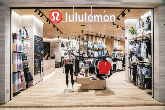 Chiến lược để Lululemon “đả bại” Nike và Adidas