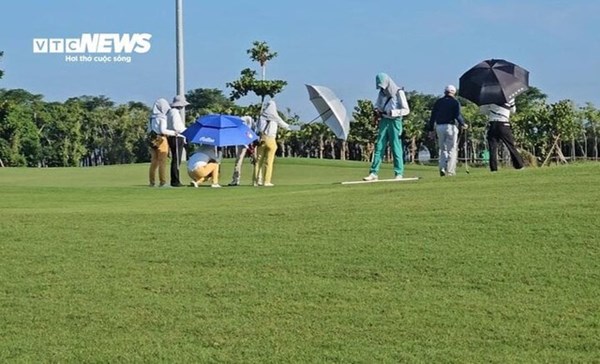 Chính phủ yêu cầu kiểm tra thông tin lãnh đạo Sở ở Bắc Ninh đi chơi golf trong giờ hành chính