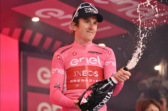 Ineos Grenadiers đánh cược với Geraint Thomas