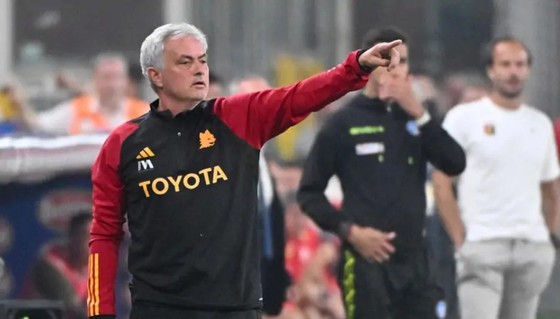 Hội chứng 'mùa giải thứ 3' của Jose Mourinho