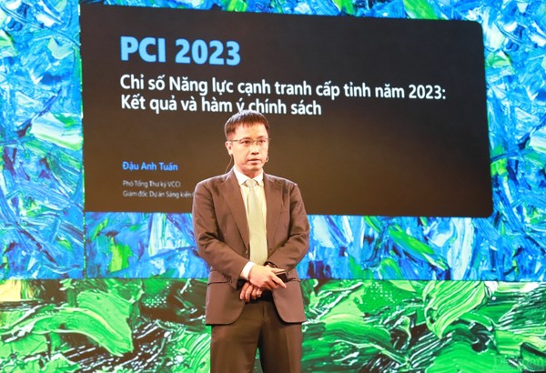 Phó tổng thư ký VCCI Đậu Anh Tuấn: "2023 là năm doanh nghiệp bi quan nhất về thị trường"