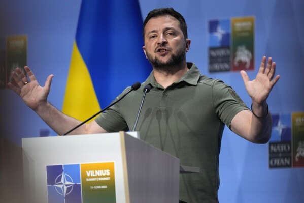 Live Updates | Zelenskyy hails ‘steps forward’ at NATO summit to help fight against Russian forces