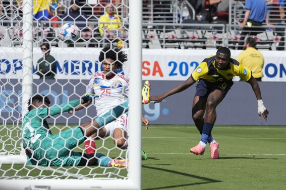 Cádiz, Bello mỗi bàn thắng, Venezuela đánh bại Ecuador 2-1 tay không ở Copa America