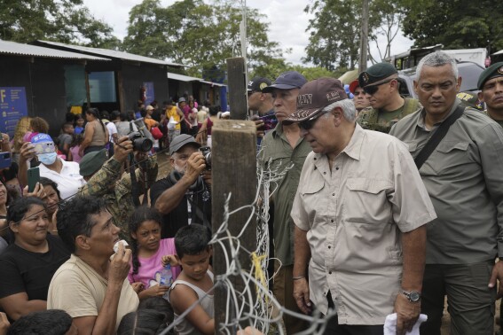 Chủ tịch Panama nói việc hồi hương dân nhập cư vượt sông Darien Gap sẽ là tự nguyện